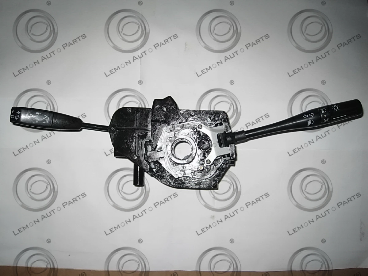 

С 09266120 КОМБИНАЦИОННЫЙ ПЕРЕКЛЮЧАТЕЛЬ LE01-11007-1 ДЛЯ MAXI 85-94