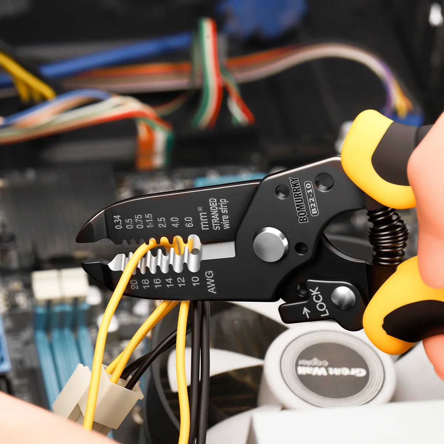 Bomurphy 6-in-1-Abisolierwerkzeug, professioneller Multifunktions-Kabelabisolierer und Crimper für elektrische Arbeiten – Detail 2