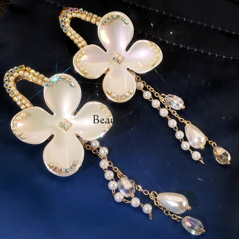 

Light luxury fashionable big flower earrings design sense exaggerated petal rhinestone fringed earrings