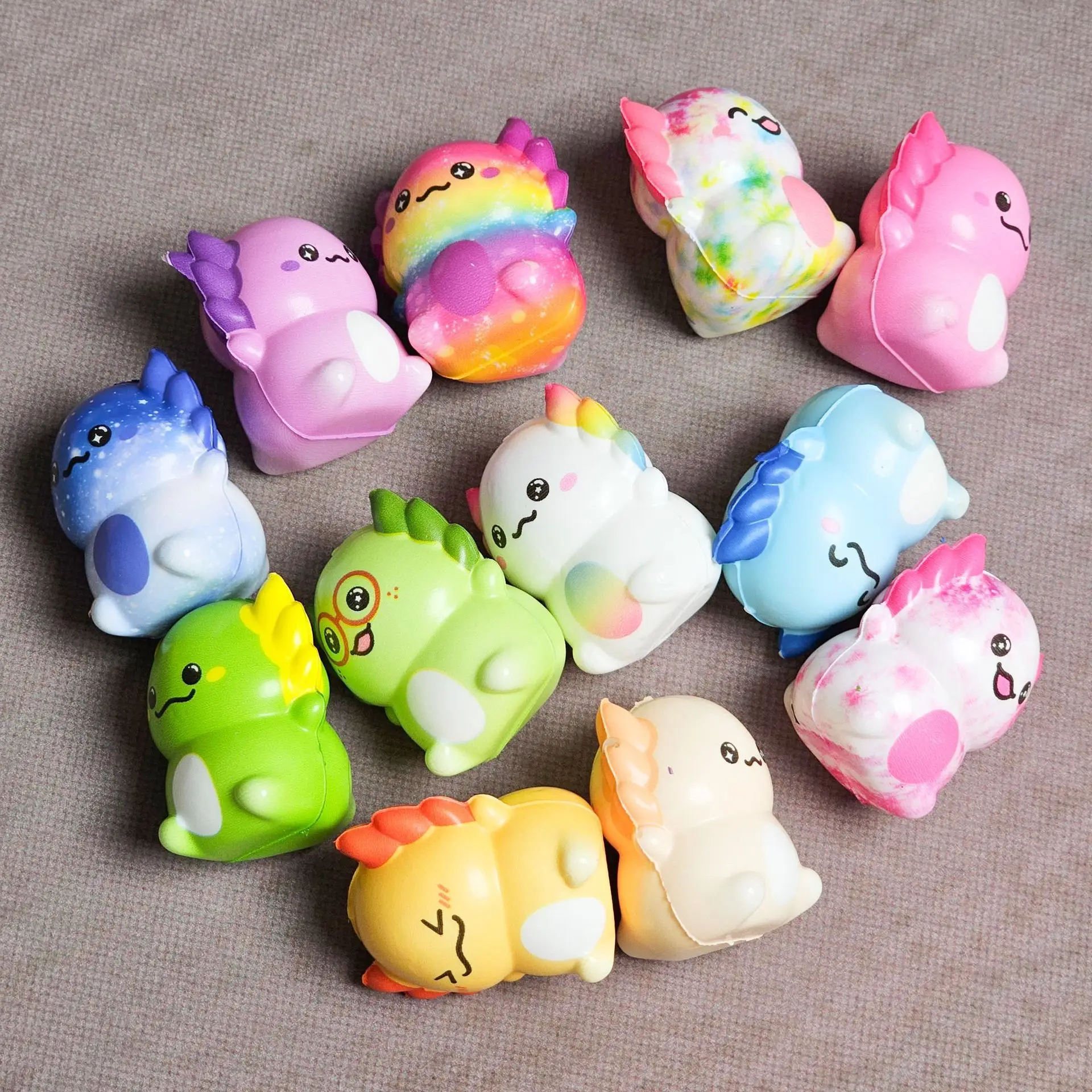 10/20 Stück Mini-Kawaii-Tintenfisch-Stressabbau-Spielzeug für Erwachsene, niedliches, langsam aufsteigendes Spielzeug, Karnevalsgeschenk, Partygeschenk – Detail 3
