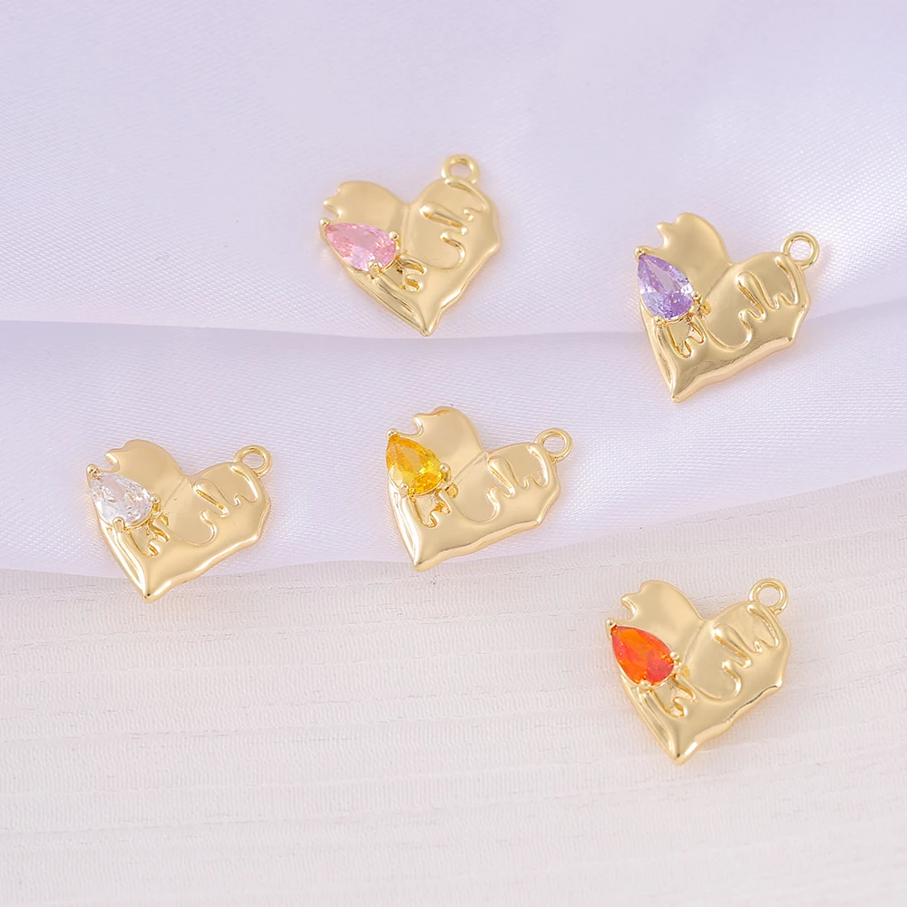 

Factory Wholesale Gold Color Brass and Zircon Heart Charms Pendants Necklace and Bracelet Earring Diy Jewelry Accessories Parts