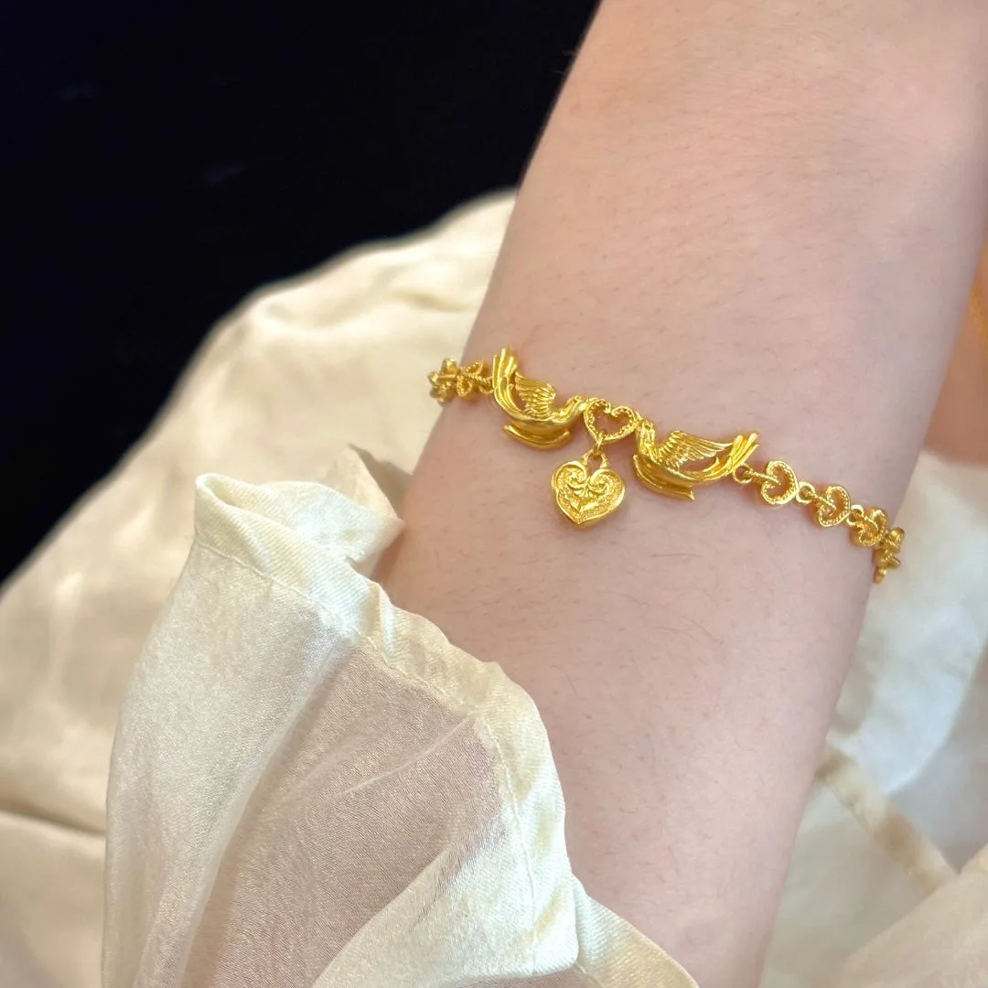 New in Chinese style Romantic Exquisite Magpie Heart shaped Bracelet Glossy Exquisite Luxury Bracelets Banquet Jewelry Gift