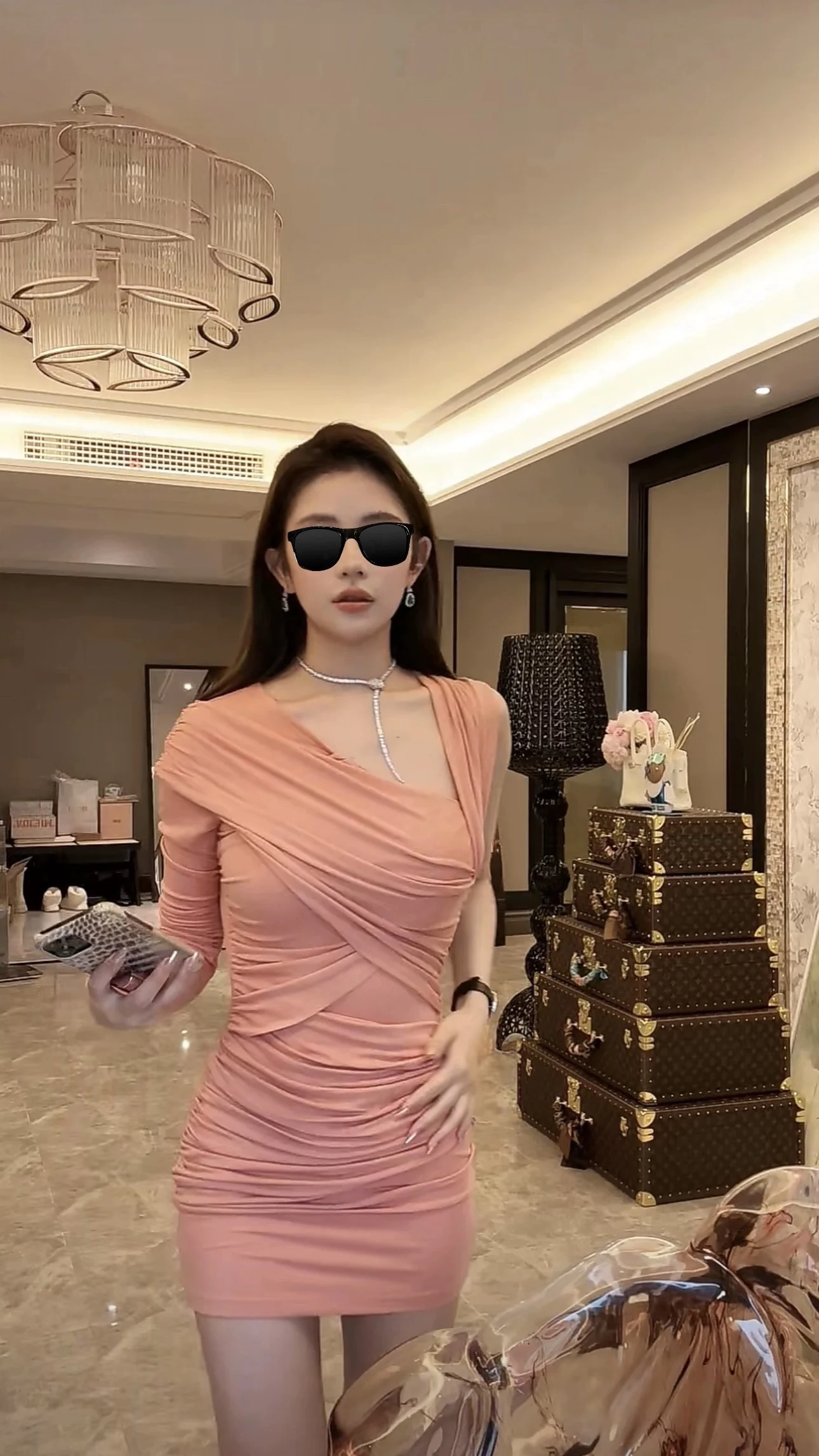 

Платье-футляр Brand Liu Tianxian Fairy с нерегулярными складками, облегающее, для стройности, 95% хлопок, 5% спандекс