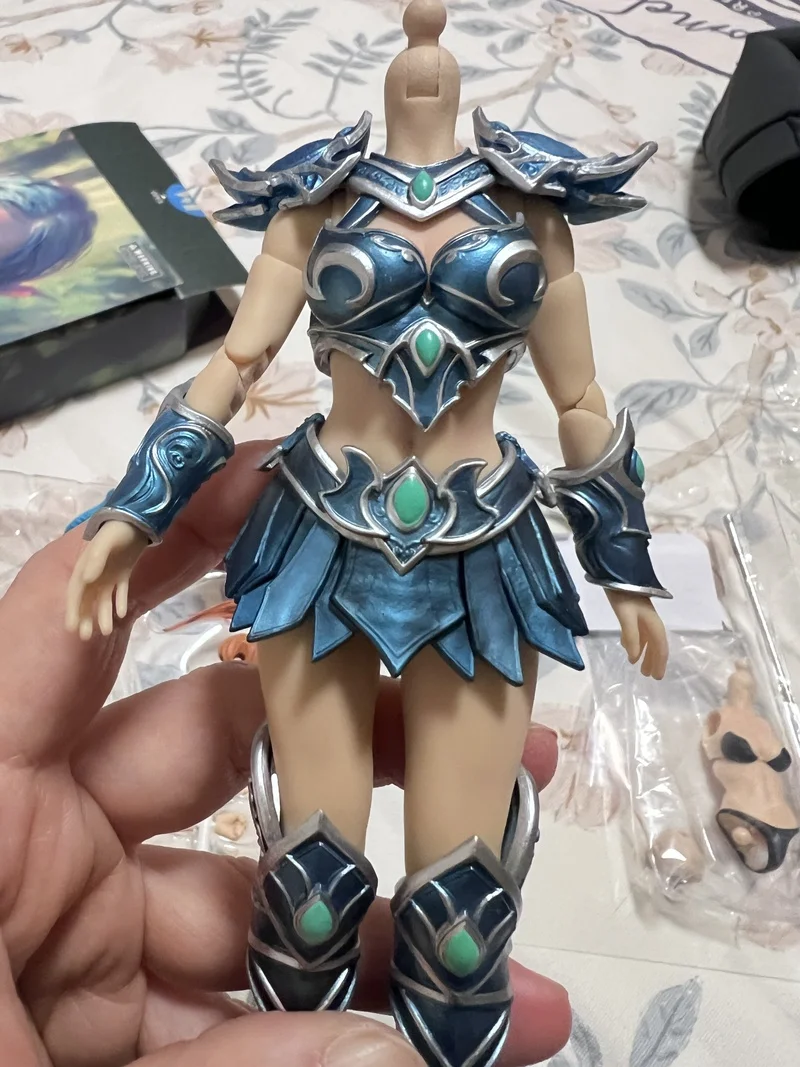 In Voorraad Lazy Monster Studio 17 CM Collectible WOW Tyrande Oak Town Elf Hunter Guard Vrouwelijke Soldaat Action Figure Model Geschenken