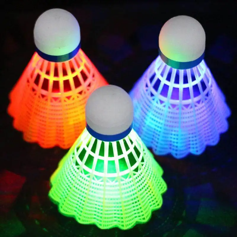 

Glow-in-the-k Super Durable Windproof Nylon Badminton uttlecos Outdoor Night Light up Badminton for Nighttime Play