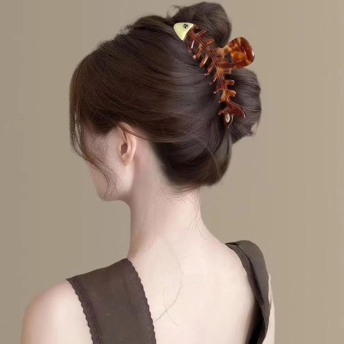 1 Stück Modische große Haarspange aus Acetat im Fischgräten-Design für Damen, französisches Design, niedliche Haifischklammer für den Hinterkopf, Haaraccessoire – Detail 7