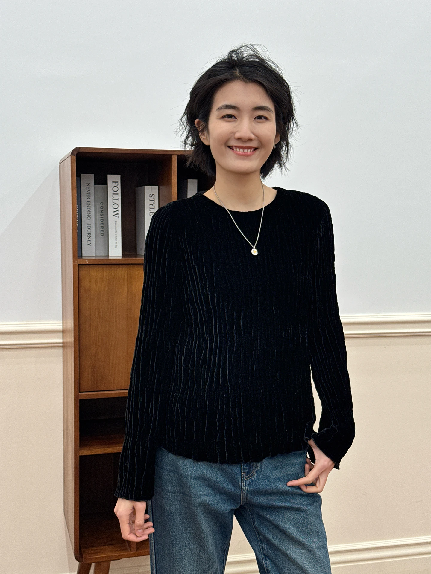 

Женский облегающий топ Langqing из бархата с длинным рукавом и круглым вырезом, весна 2026, новая коллекция, простой модный базовый слой для ношения под одеждой