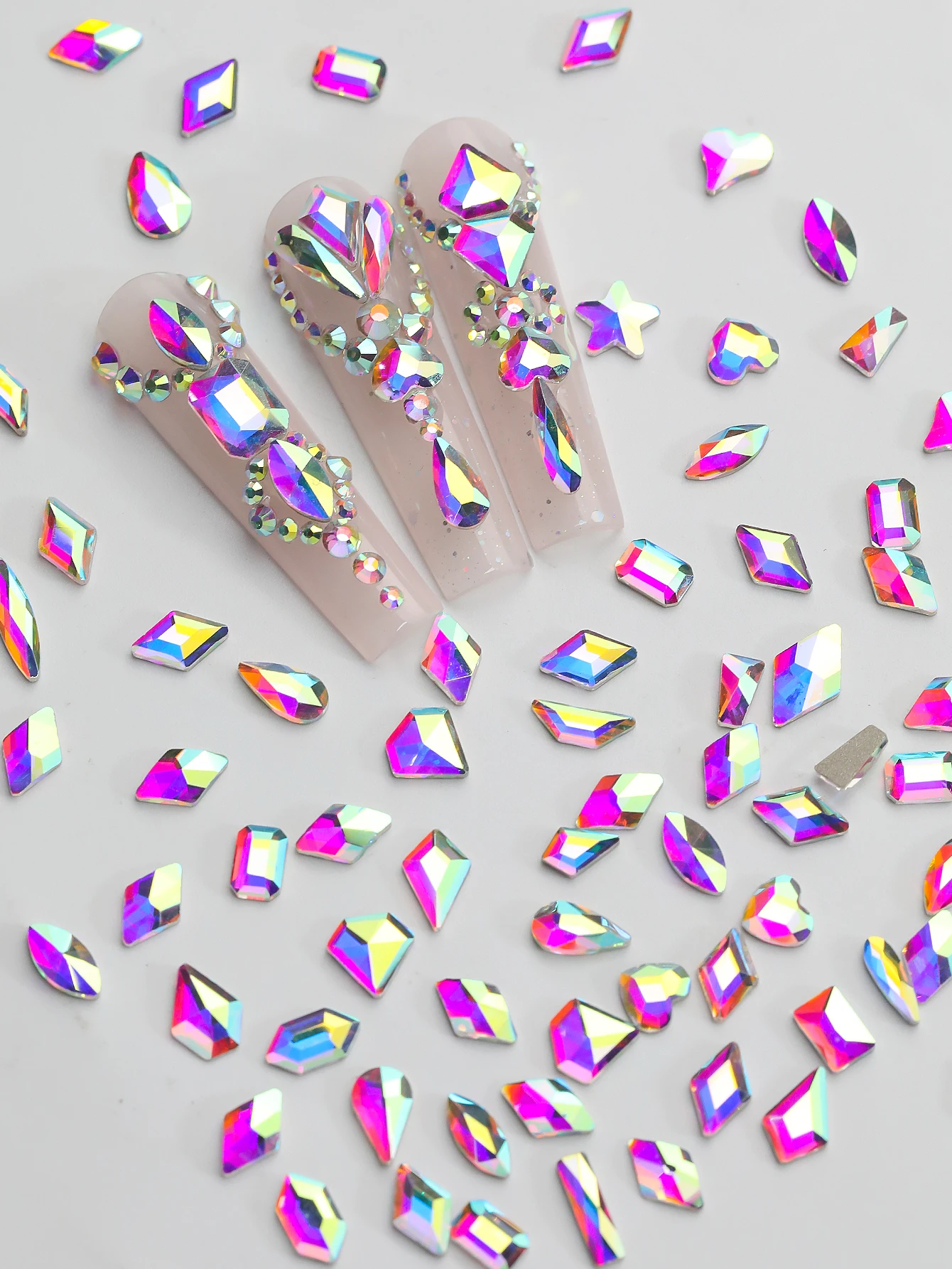 100 pezzi di strass per nail art, cristallo super glitterato, dimensioni miste, non hot fix, fondo piatto, strass in vetro 3D per strumenti per nail art fai da te