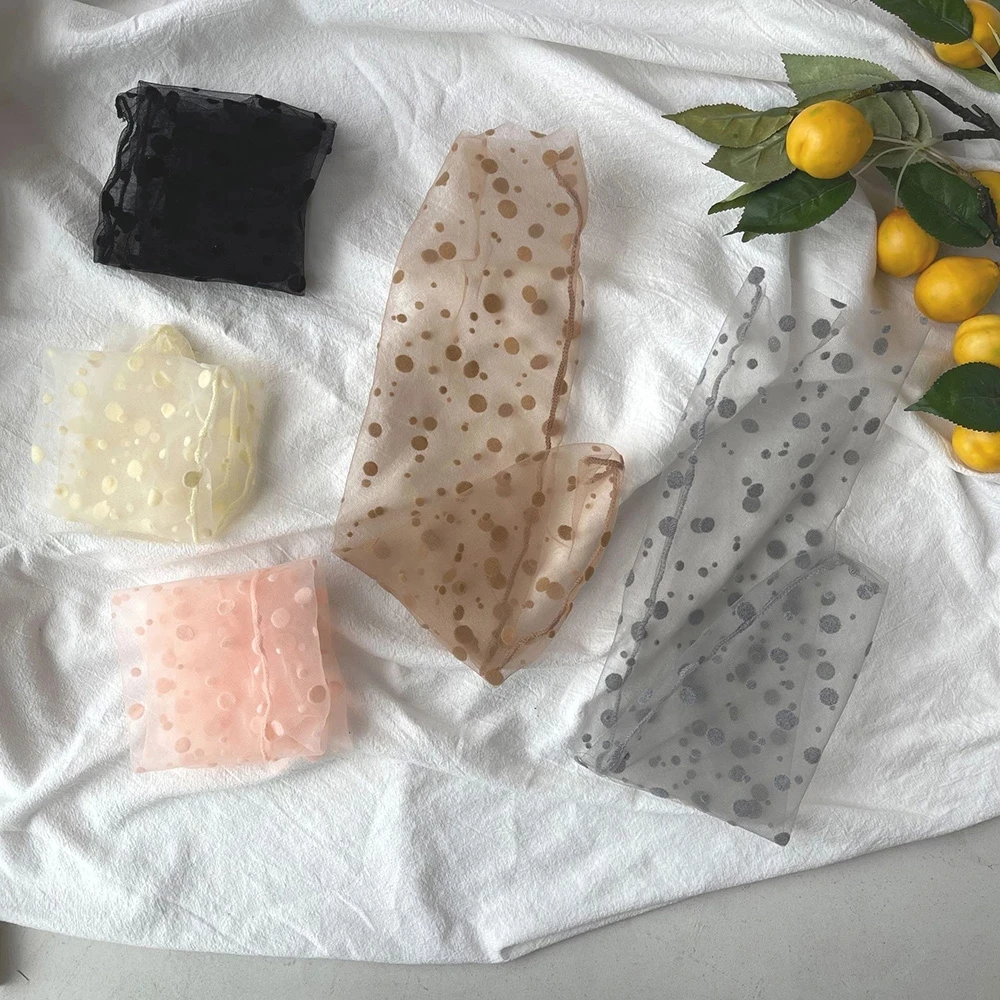Chaussettes fines en mousseline de soie pour femmes, chaussettes à pois, robe en Nylon, bonneterie, chaussettes en Tulle
