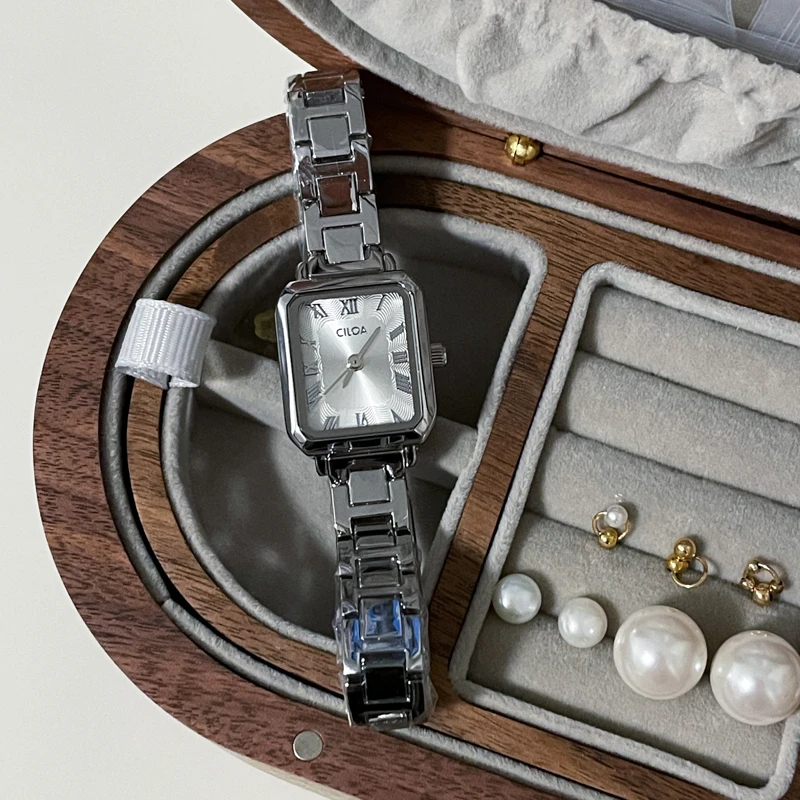 Reloj redondo verde CILOA, marca de lujo ligera para mujer, auténtico 2025, nueva tendencia, moda informal, reloj de cuarzo resistente al agua de alta calidad