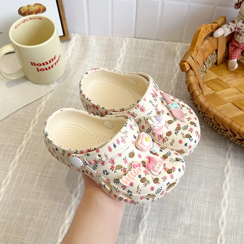 Summer Girls Fashion Thick Bottom Hole Shoes EVA Slippers Anti Slip Baotou Slippers Outdoor Beach Sandals