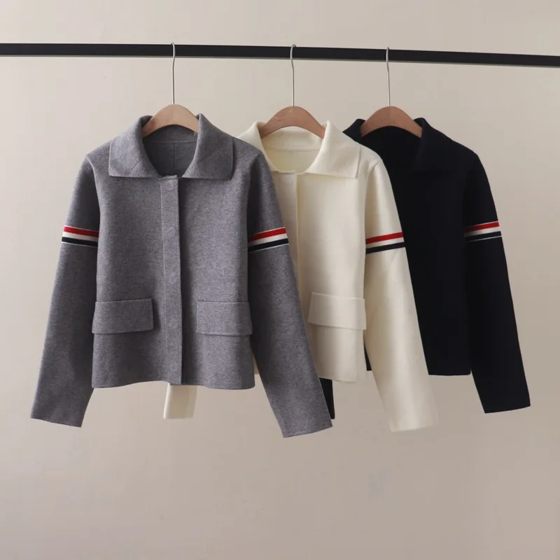 

Autumn and Winter New Pure Color Simple Suit Collar Double Sleeve Colorful Narrow Goods Pocket Decorative Long Sleeve Knitted Sw