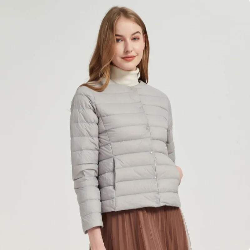 Chaqueta ligera de otoño e invierno para mujer, plumón de pato blanco de gama alta, cuello redondo, cuello en V, forro corto que combina con todo, novedad de 2025