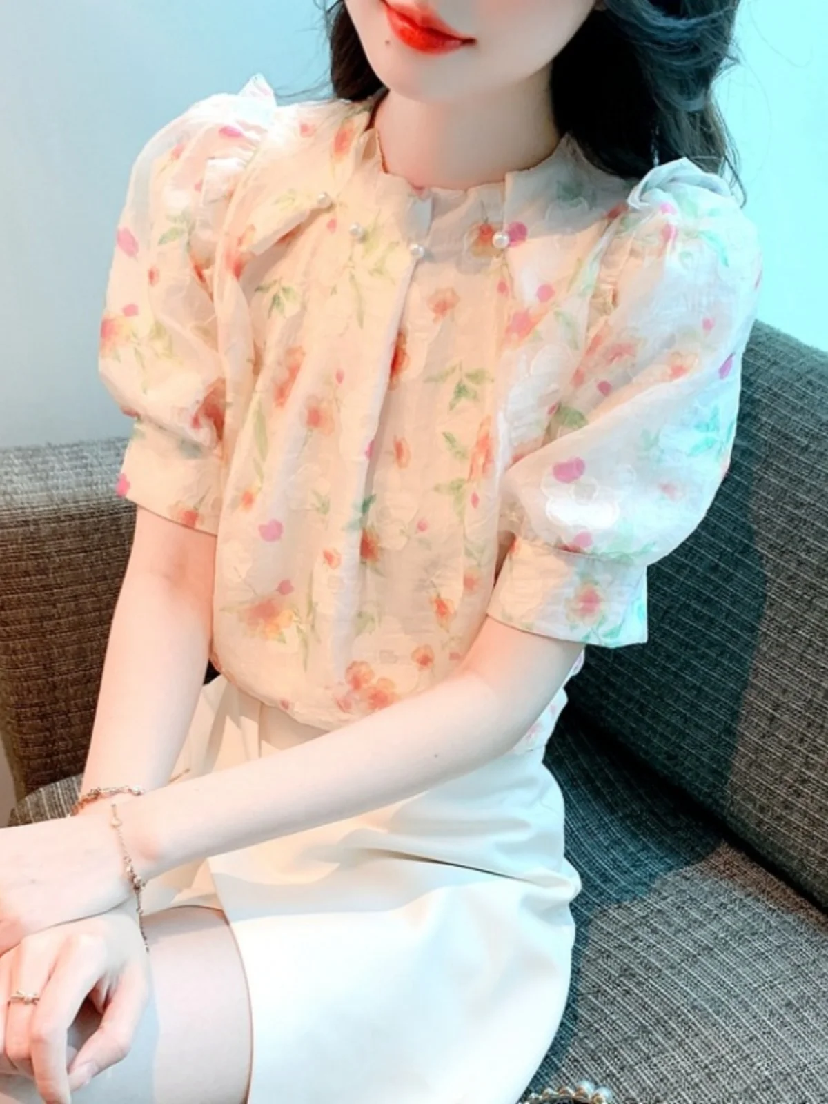 

Hand-Painted Orange Flower Chiffon Top Women's Summer 2026 Floral Print Ele Faionable ort Sve round Ne Blouse