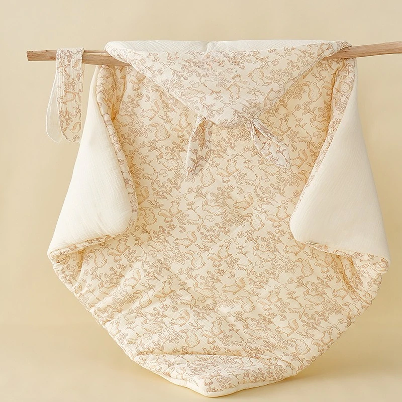 Baby Wrapped In Pure Cotton Gauze Class A Thickened Bag Baby In The Delivery Room Swaddled and Wrapped Outside