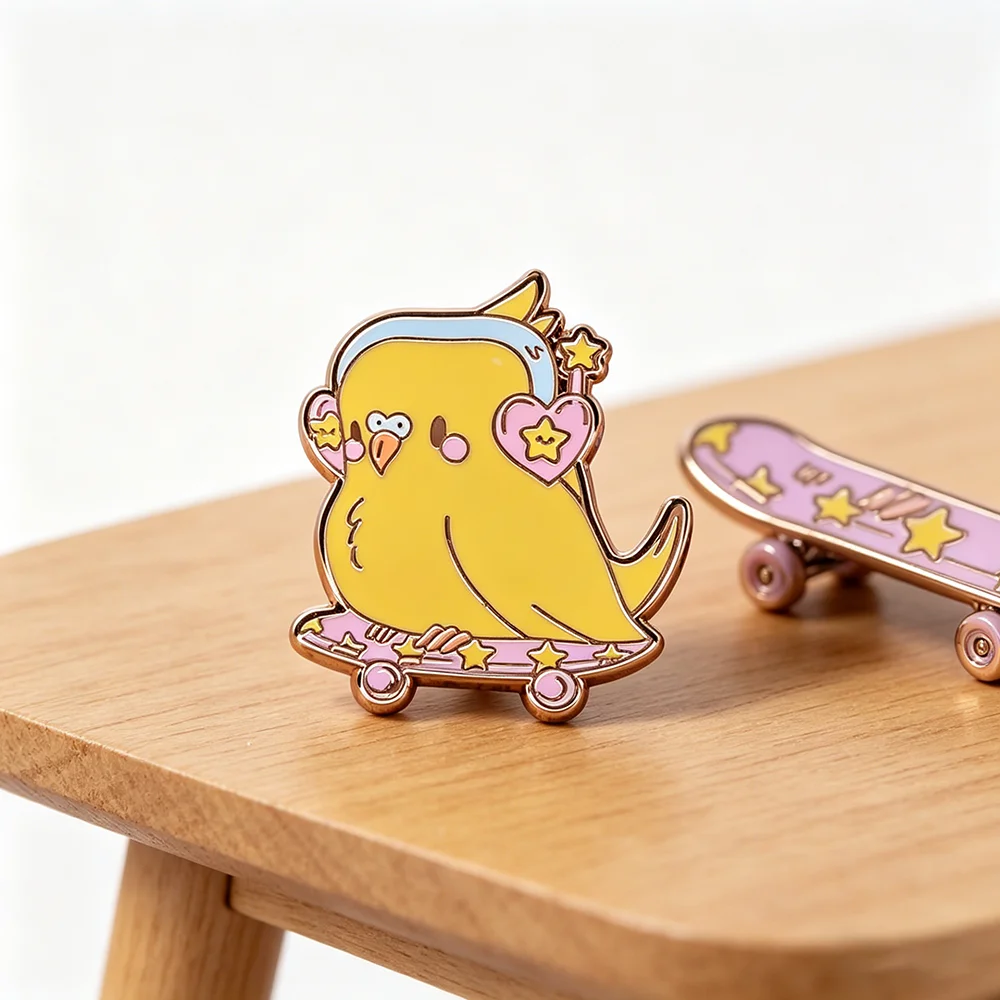 Funny Skateboarding Parrot Brooch Cute Yellow Bird Pet Pin Accessory For Clothes And Bags Birthday Gift