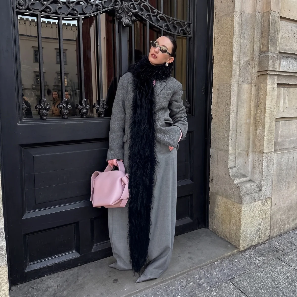 Women Extra Long Faux Fur Scarf Luxury Shaggy Fluffy Neck Wrap Winter Warm Oversized Long Boa Party Evening Dress Coat Outfit