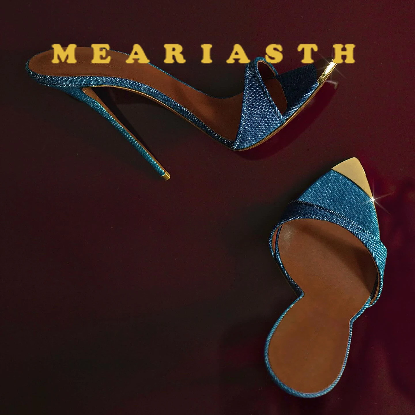 

Джинсовые женские тапочки с металлическими украшениями, туфли-лодочки с острым носком, женские сандалии-гладиаторы на очень высоком каблуке, пикантная роскошная женская обувь