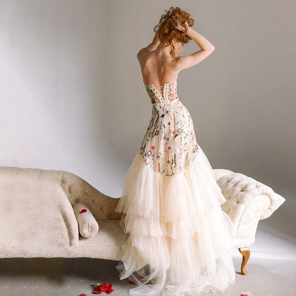 Color Flower Embroidered Fit And Flare Customized Wedding Dress Strapless Sexy Tiered Tulle Princess Mermaid Bridal Gown
