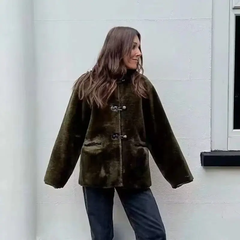 Chic Women's Vintage Loose Faux Wool Jacket with Pockets