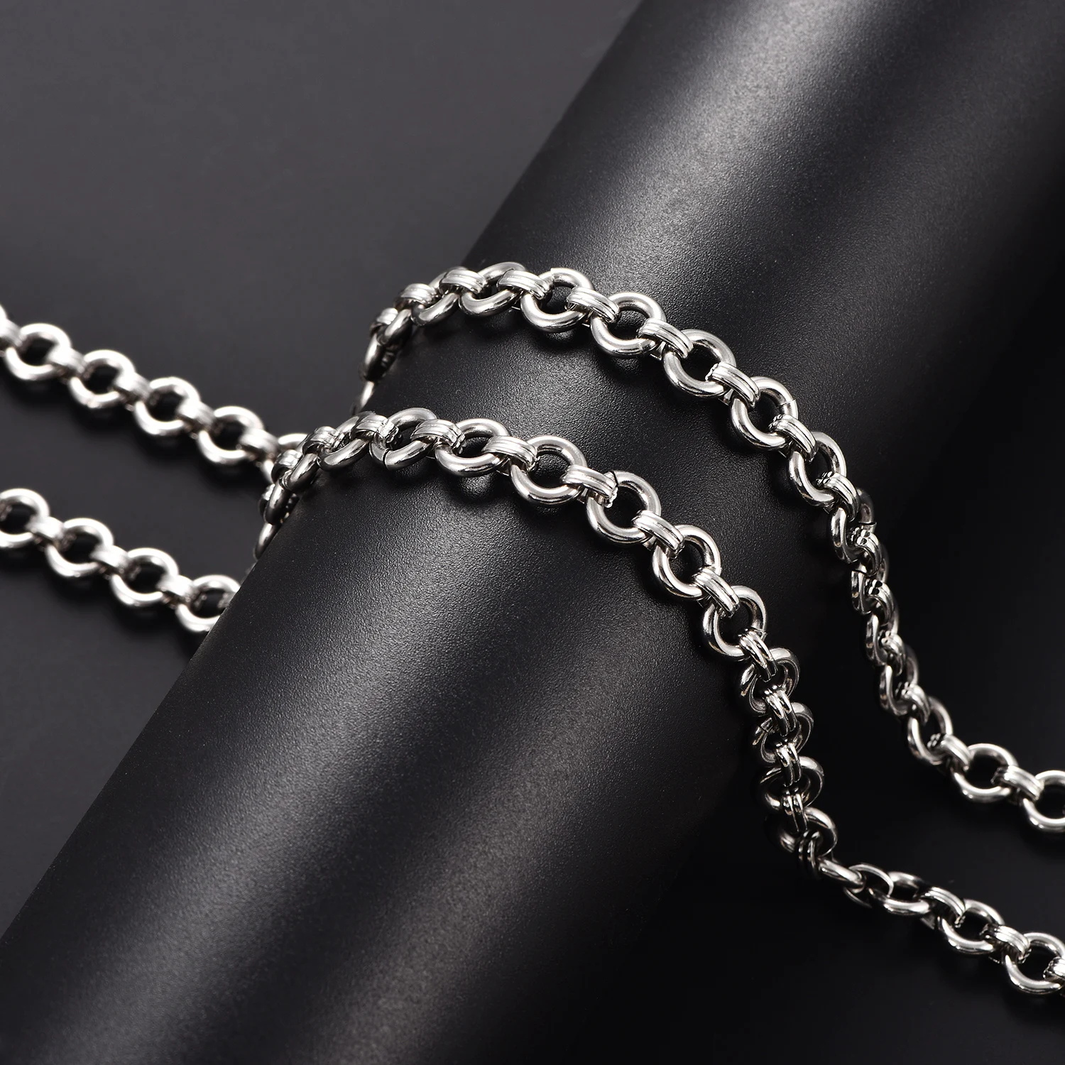Massive Halskette aus Rostfreiem Stahl, Anlaufgeschützt, Rolo-Oval-Knoten-Kette, Schwerer Massiver Kreis-Choker, Metallschmuck – Detail 4