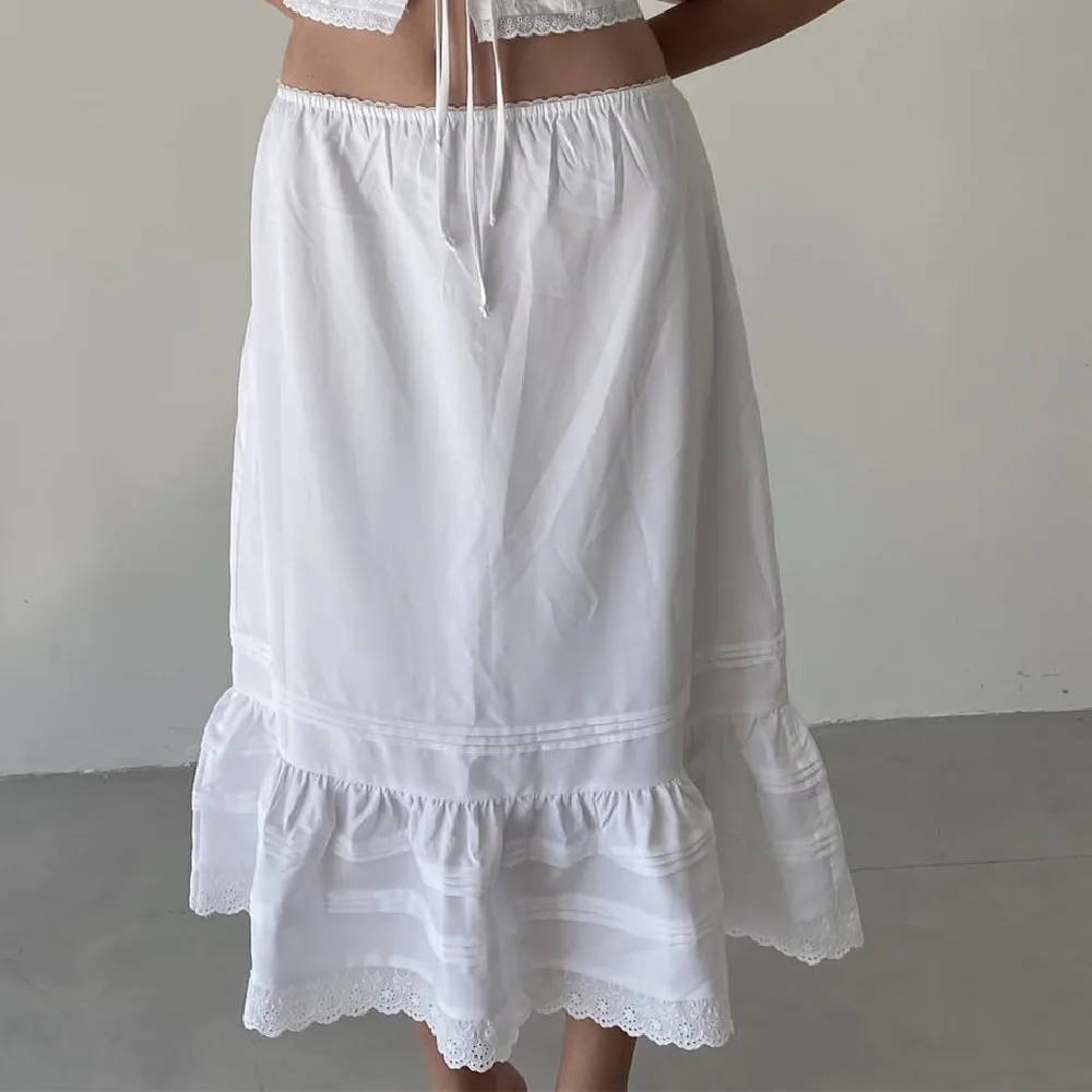 Holiday White Spliced Embroidery Lace Elastic Waist Ankle Length Long Skirt Women Ruched Ruffles Swing A-lined Skirts Boho