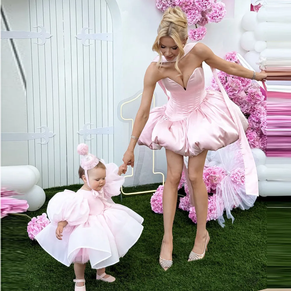 

Light Pink Mother And Daughter Dress Family Look Bud Puffy Dance Gowns Chic Short Mommy and Me Birthday Dress