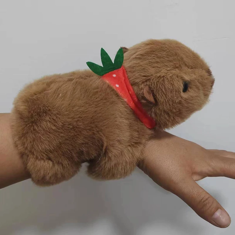 Güzel Capybara bebek bileklik hayvan tokat yapış Wrap bilek bilezik peluş dolması hayvan Kawaii el yüzük çocuk komik oyuncaklar