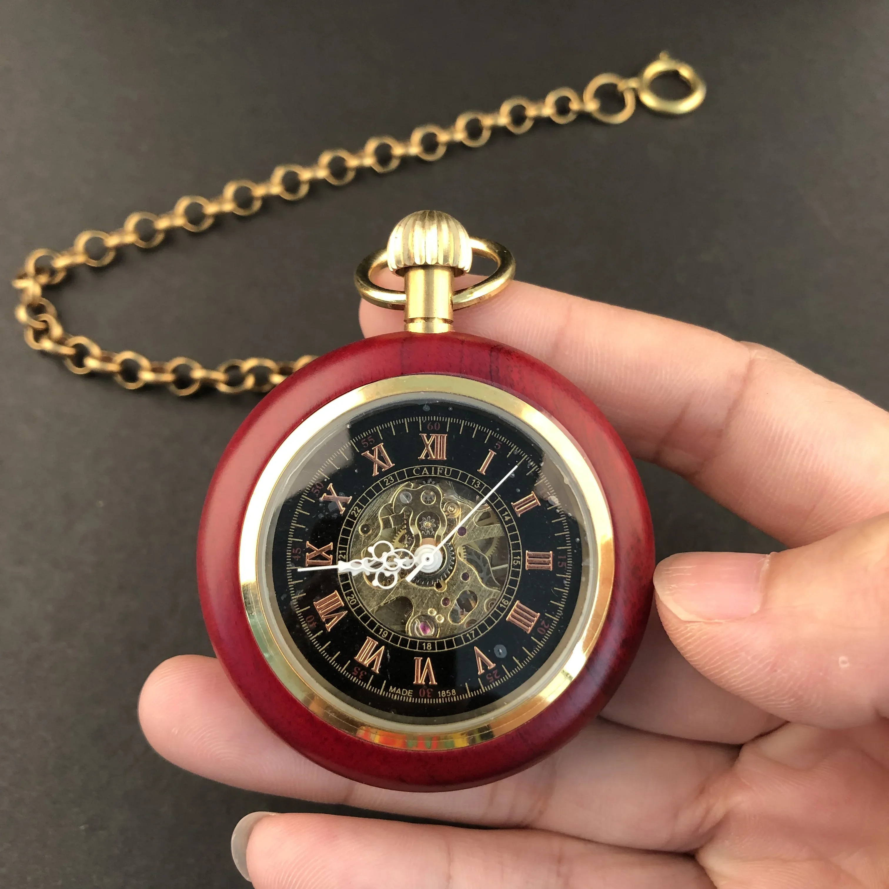 Antique Retro Wood Mens Pocket Watch Mechanical Collection Pendant Clock Pocket Watches For a Grandad