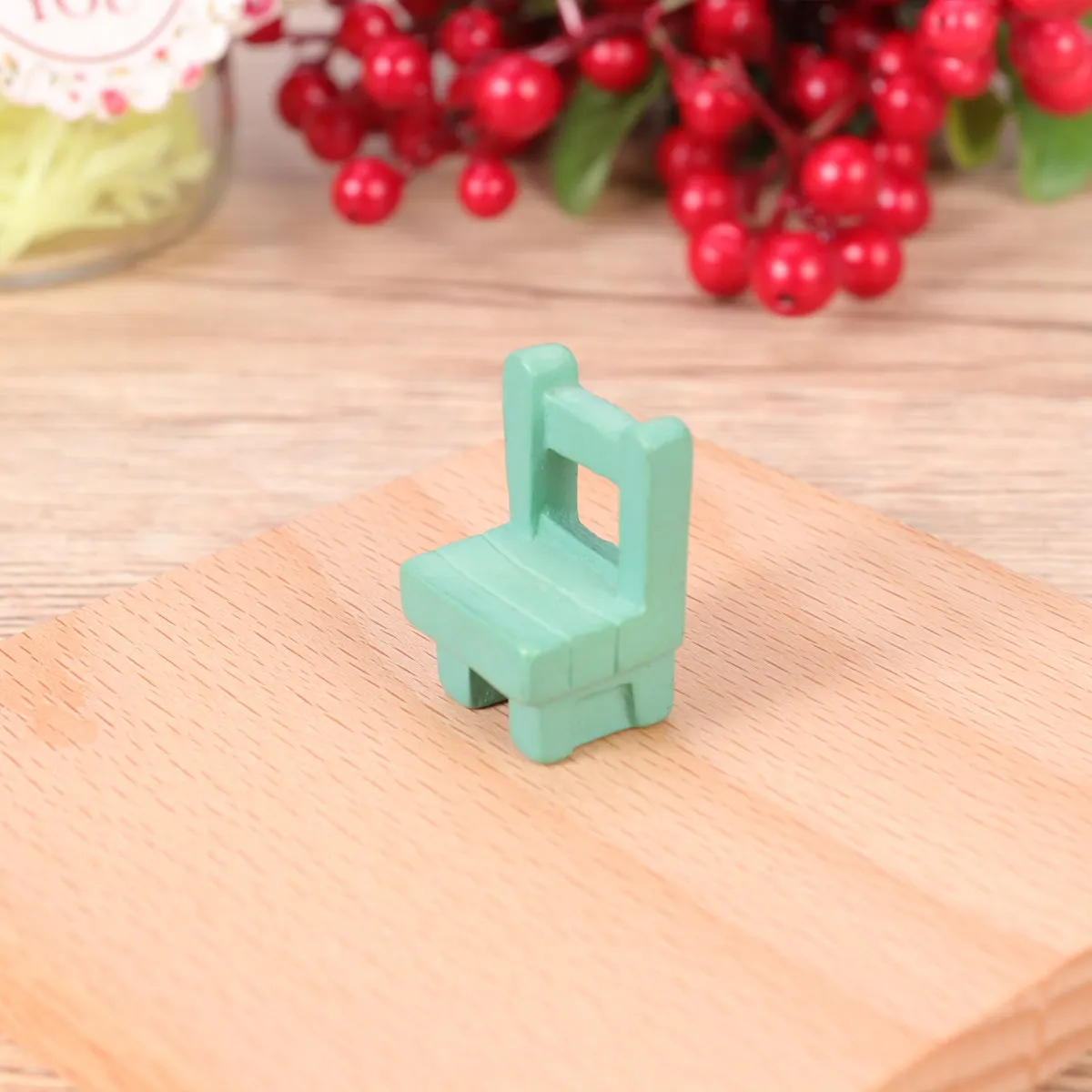 

Creative Solid Color Resin Stool Miniature Chair for Moss Succulent Bonsai Micro Landscape Plant Decor Gift Mini Chair