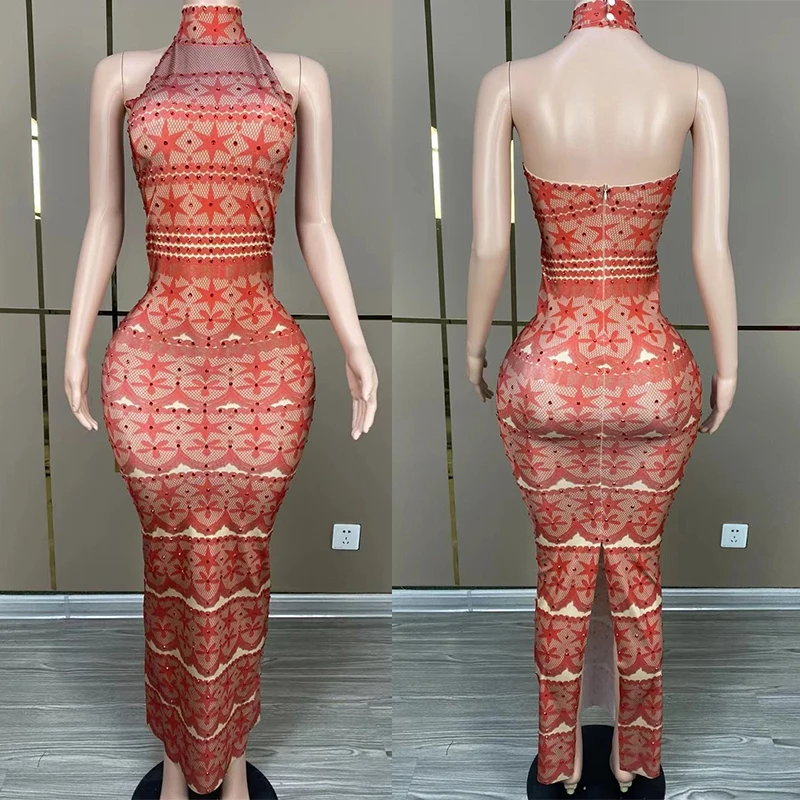 

Женское платье без рукавов, Красное длинное платье с лямкой на шее