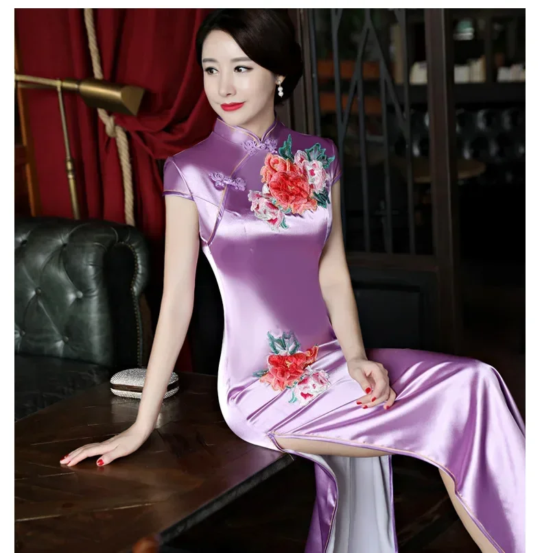 

Classical Women Long Show Satin Chinese Dress Elegant Slim Embroidery Flower Qipao Cheongsam Retro Mandarin Collar Evening Gown