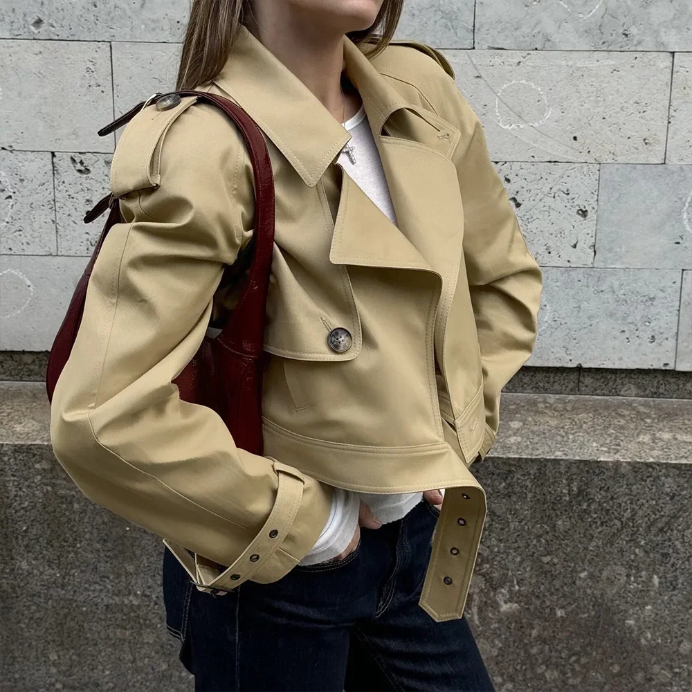 COTTONCoat for women European and American Style Split Collar Short Windbreaker Suitable for Daily Casual Style Outerwear Outfit