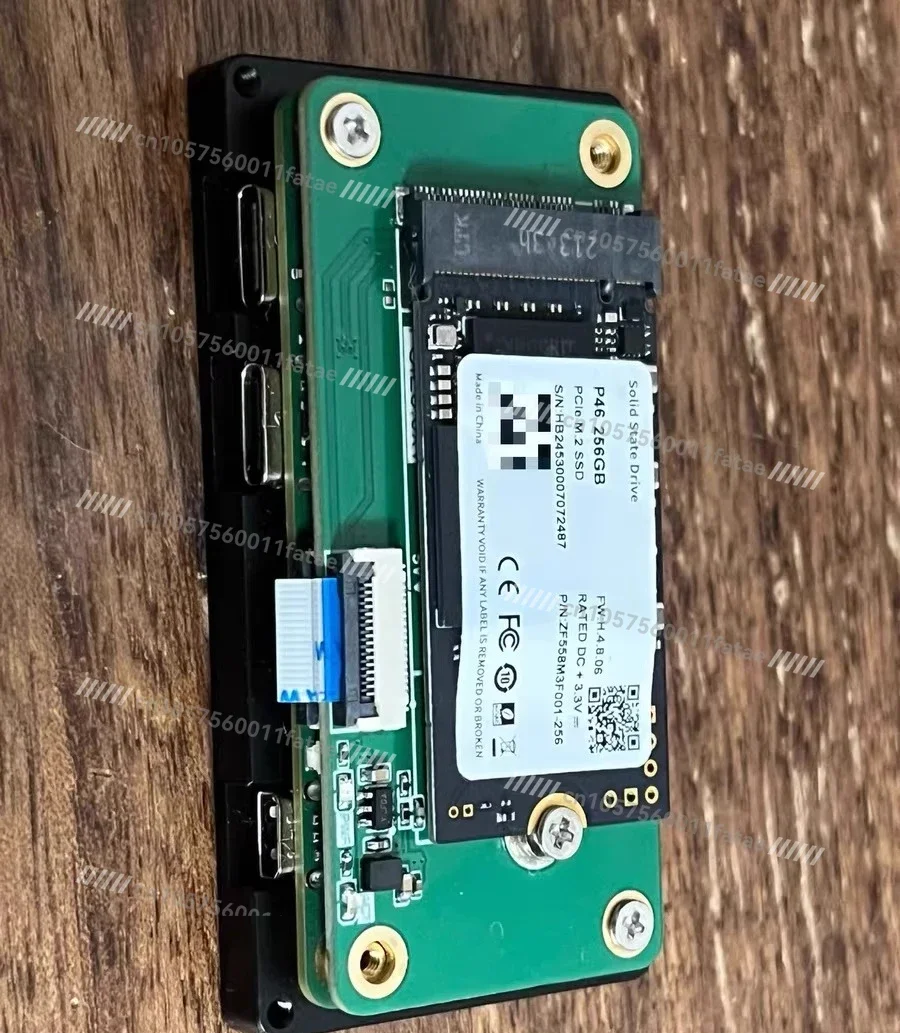 A7Z Expansion Plate, Expansion Plate with Four Fixing Screws