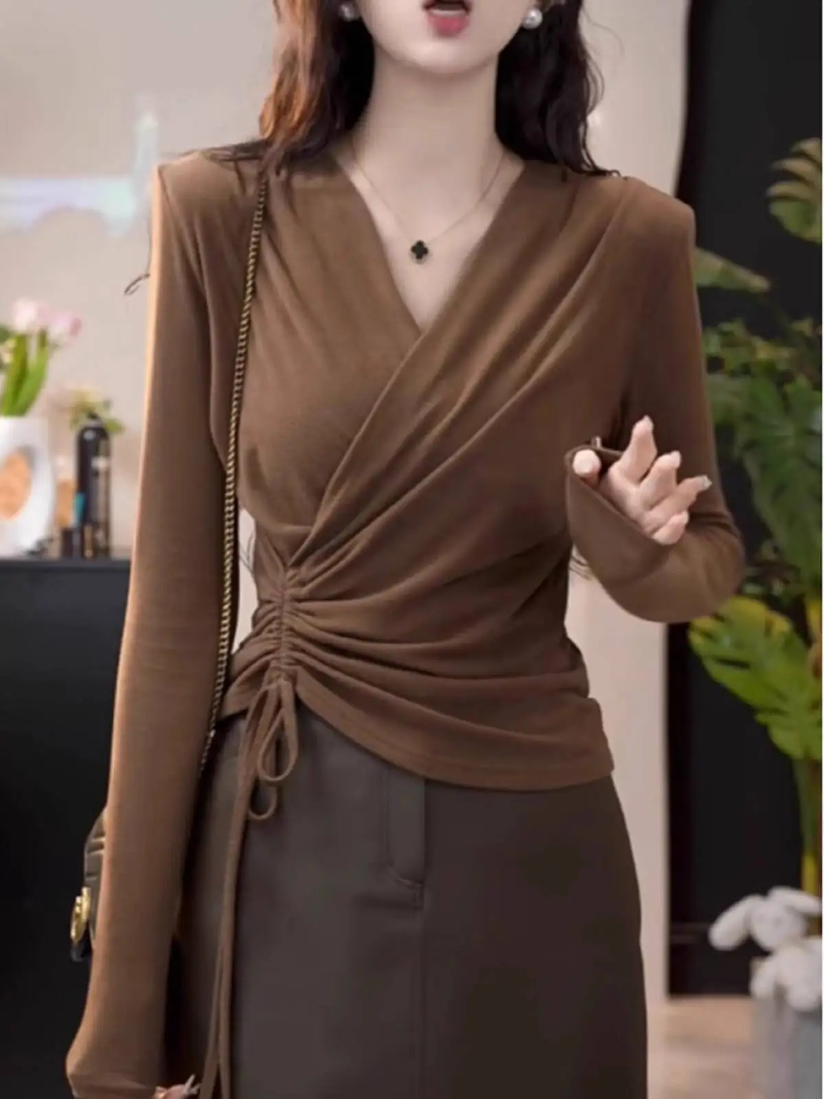 

2025 Autumn Plus Size Women's T-shirt Maillard Long Sleeve Tee Waist Cinching Slim Fit Inner Base Layer Top