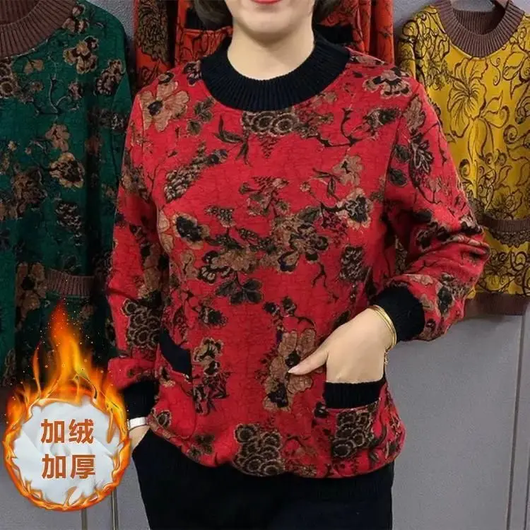 Middle Aged and Elderly People's Warm Top Mother's Outfit with Thick Velvet and Long Sleeves for Warmthwomen's Base Small Shirt