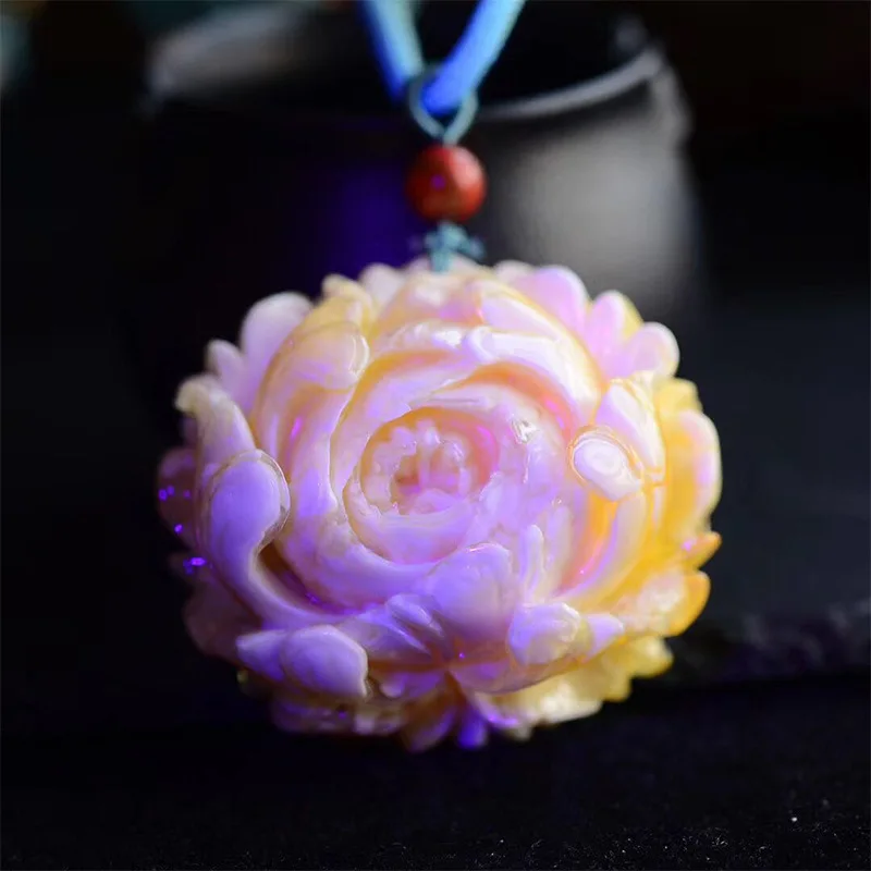 One-Piece Delivery Yellow Beeswax Pendant Peony Rose Amber Chicken Oil Yellow Raw Stone Blood Amber Women's Sweater Chain Live B