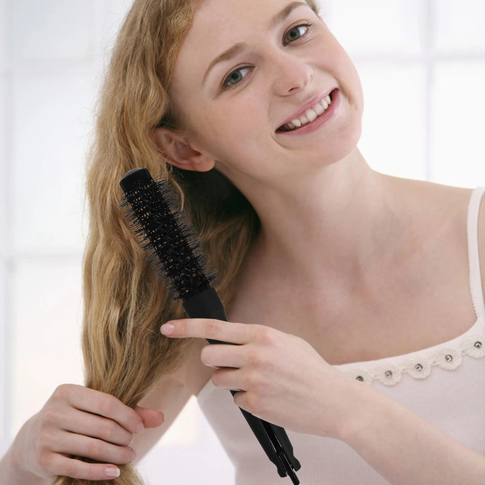 مشط تجعيد الشعر صغير الحجم، شعيرات ناعمة، مشط دوار محمول خفيف الوزن، فرشاة تصفيف الشعر