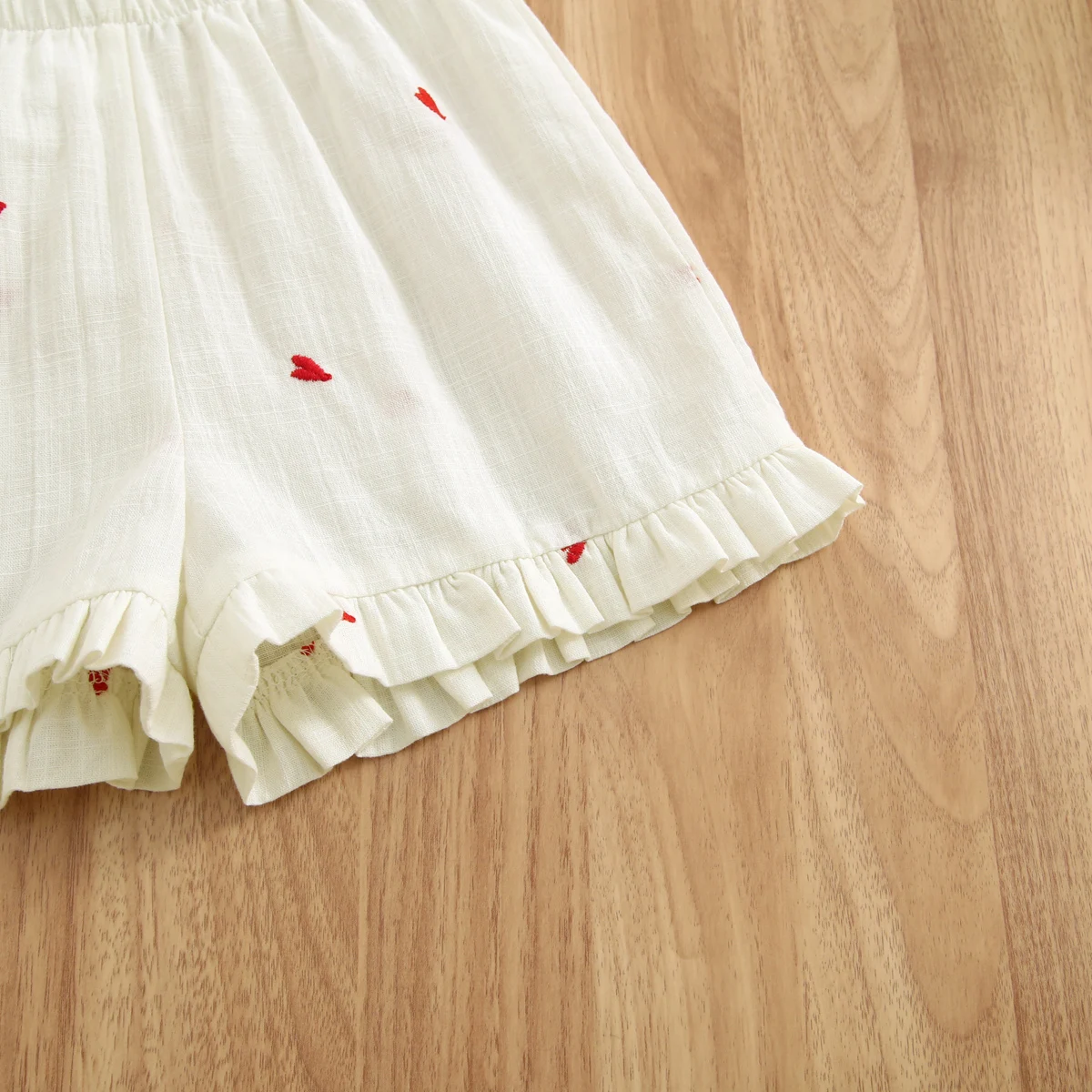Mädchen-Kleidungssets mit Liebesstickerei, Flügelärmel-Tanktop und Shorts, 2-teiliges Kinderkleidungsset – Detail 7