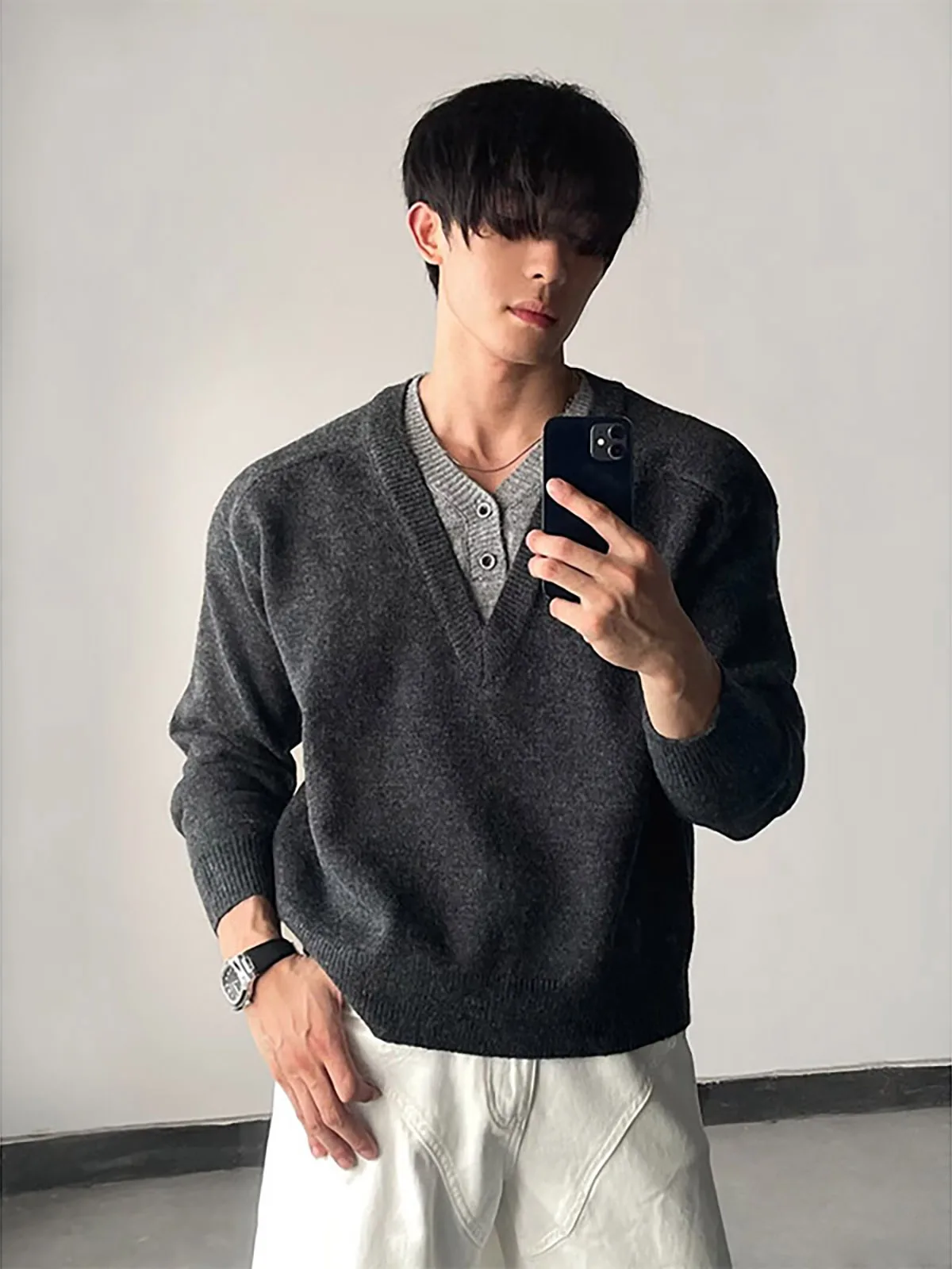 

Мужской повседневный вязаный свитер с V-образным вырезом на пуговицах, универсальный, зимний, модный, свободного кроя, с длинным рукавом, цветной, термобелье