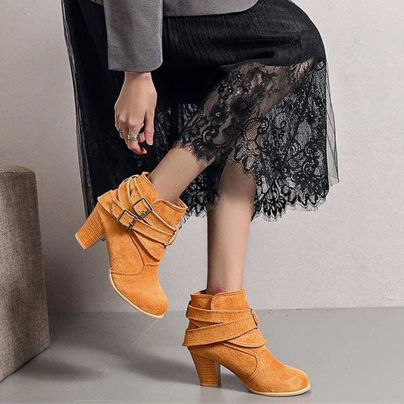 Vintage Women Ankle Boots Chunky High Heels Boots Buckle Rubber Casual Ladies Shoes Female Chelsea Short Boots Shoes Large Size