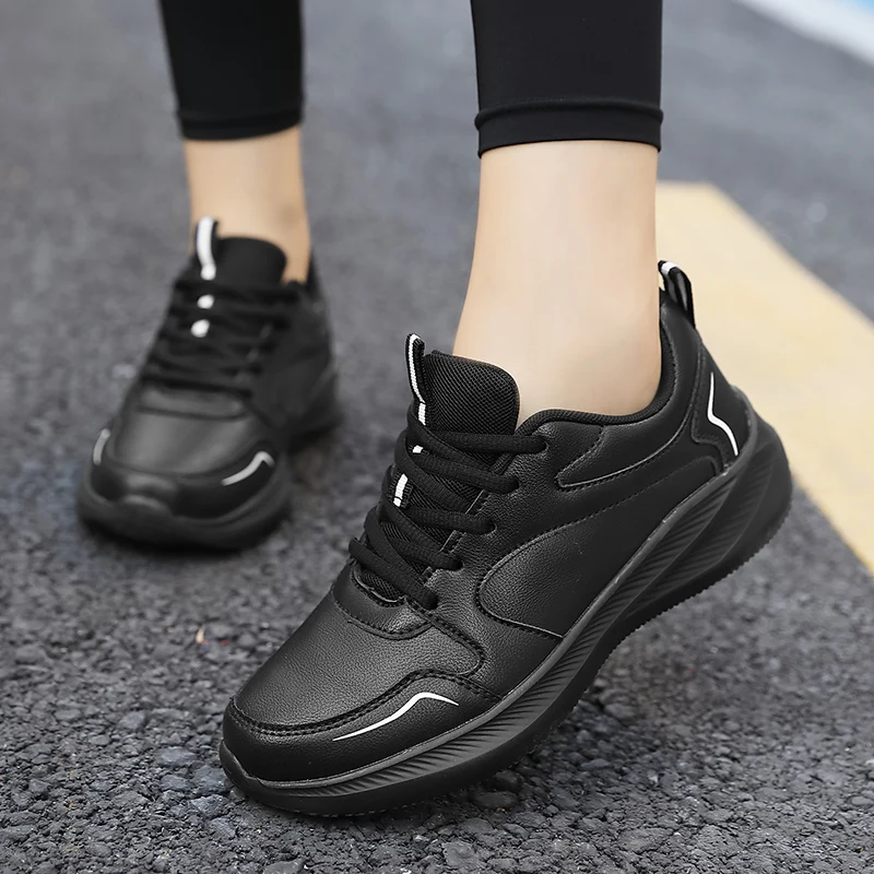 Women Running Shoes PU Leather Lace-up Men Warm Light Walking Sneaker Fitness Sport Flats Comfortable Black Size 35-44 Loafers