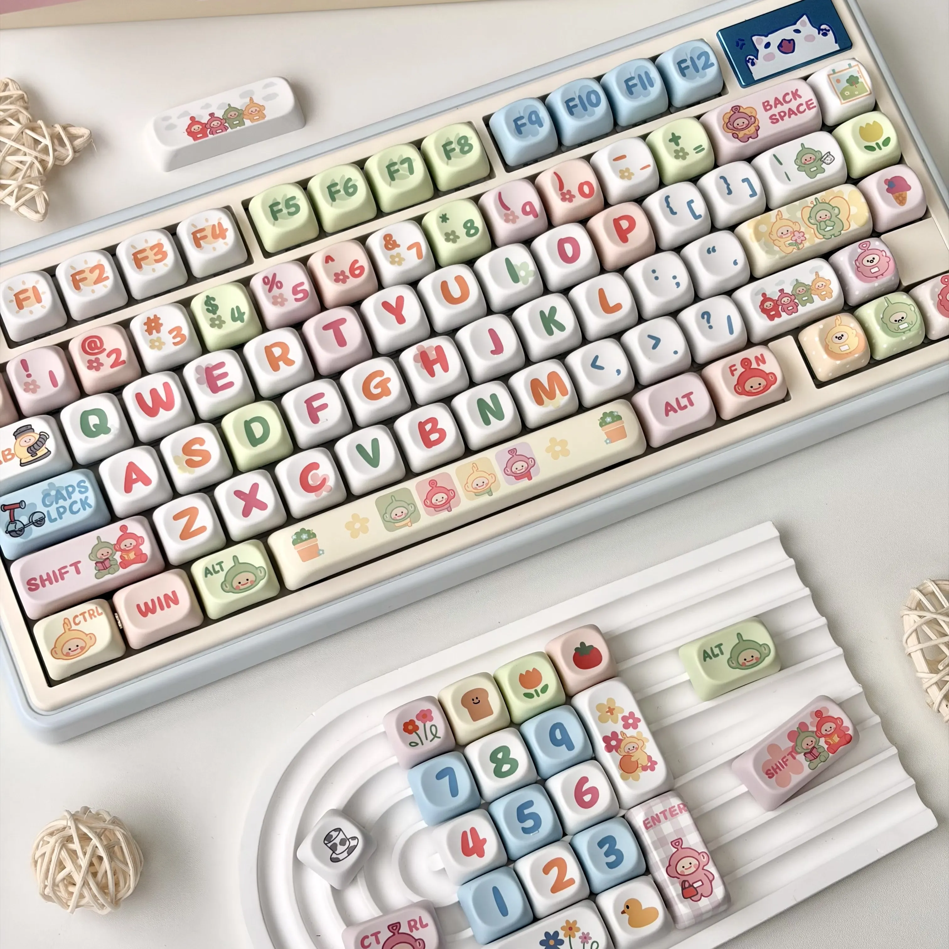 MAIMOOO Keycap Cartoon Antenna Baby Garden Cute Large Font MOA Height 114 Keys/134 Keys Suitable for Mechanical Keyboard Keycaps