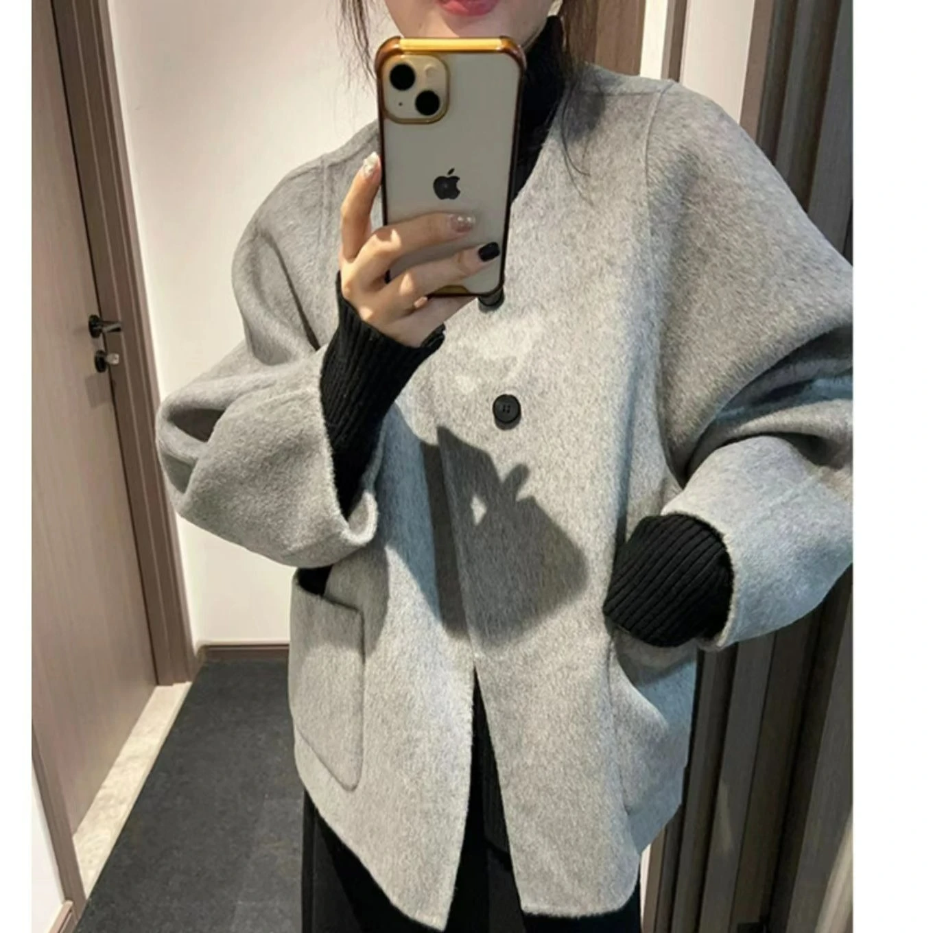 

Gray Woolen Coat Autumn Winter 2025 New High-end Short Woolen Overcoat