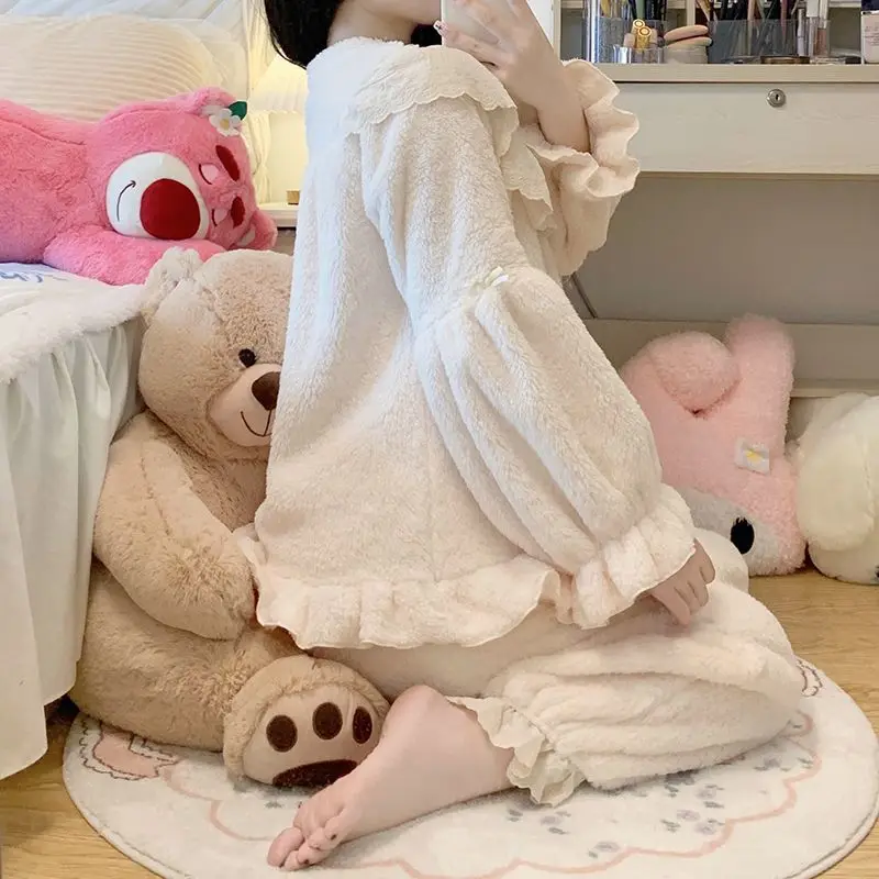 2024 New Coral Velvet Pajamas Set Female Students Autumn Winter Sleepwear Plus Velvet Padded Loungewear Lace Cute Warm Homewear