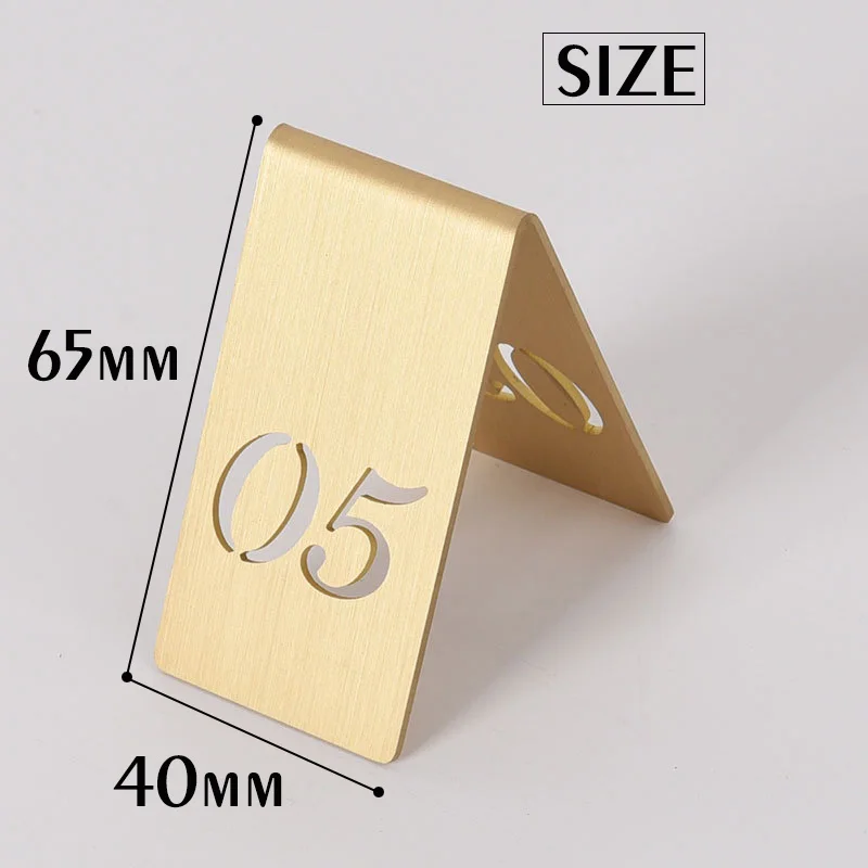 5 Pcs/Set Brass Hollow Out Table Numbers Customized Metal Double Sides Standing Desk Mark Sign Plates For Restaurant Cafe Bars