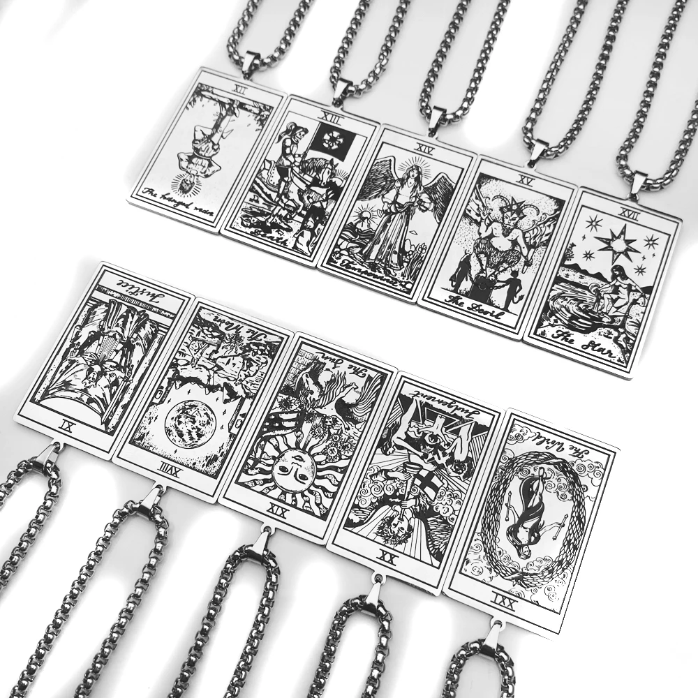 

Classic Tarot Cards Stainless Steel Pendant Retro Esotericism Divination Necklace Major Arcana Amulet Box Chain Necklace Jewelry
