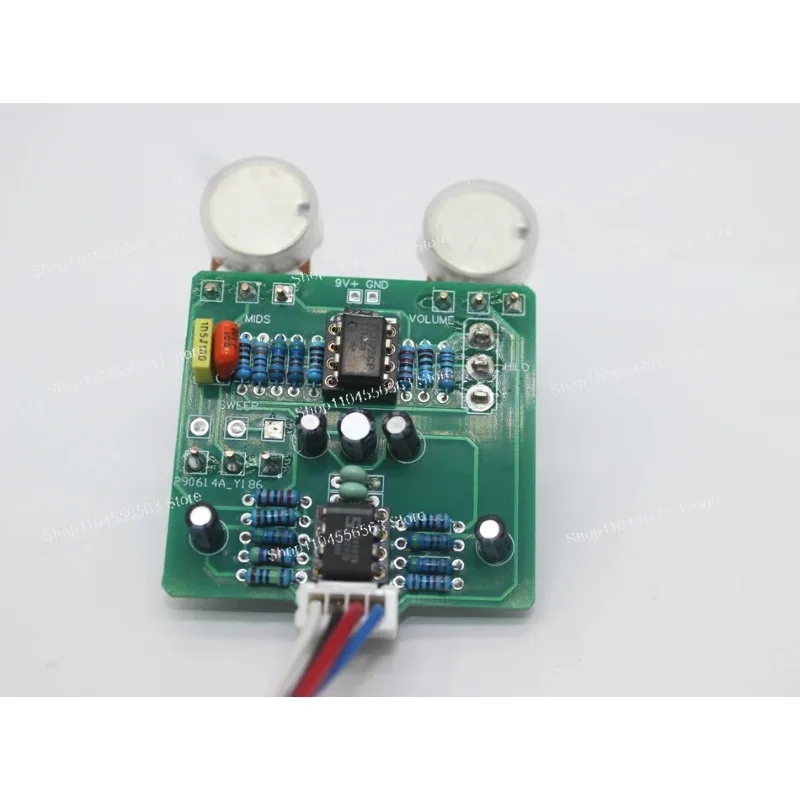 DIY Handmade Electric Guitar Effects Board - Haunting Mids Reproduction Midrange Pre-Effect
