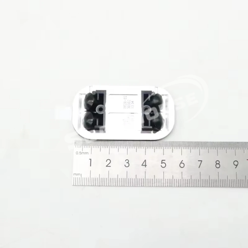 Front Windscreen Rain Light Sensor Lens with ADH Pad For Mercedes Benz C E G S CLK SL CL Class W202 W203 W215 W208 W210 W463