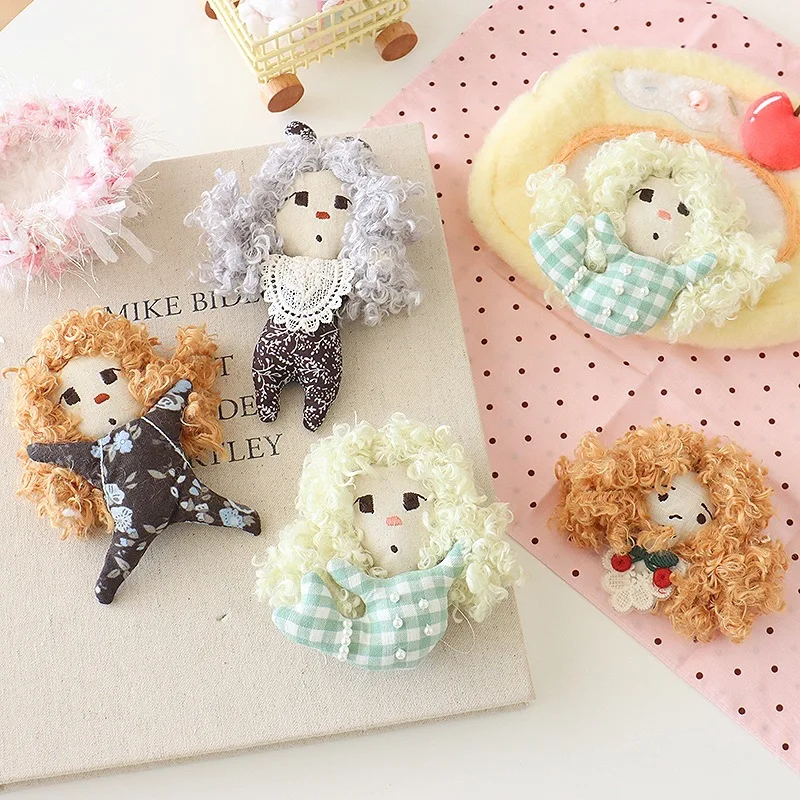 funny-curly-hair-mermaid-girl-felt-brooch-cartoon-doll-pendant-for-bag-hat-korean-fashion-novelty-badge